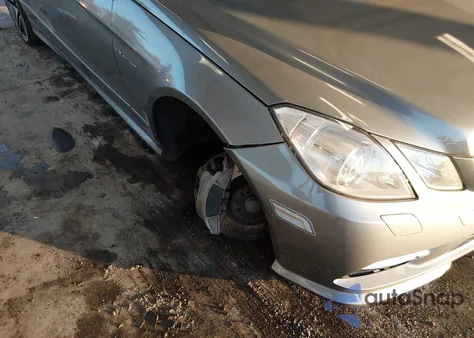 2012 Mercedes-Benz E 550 from USA, damaged, VIN WDDKJ7DB5CF157315